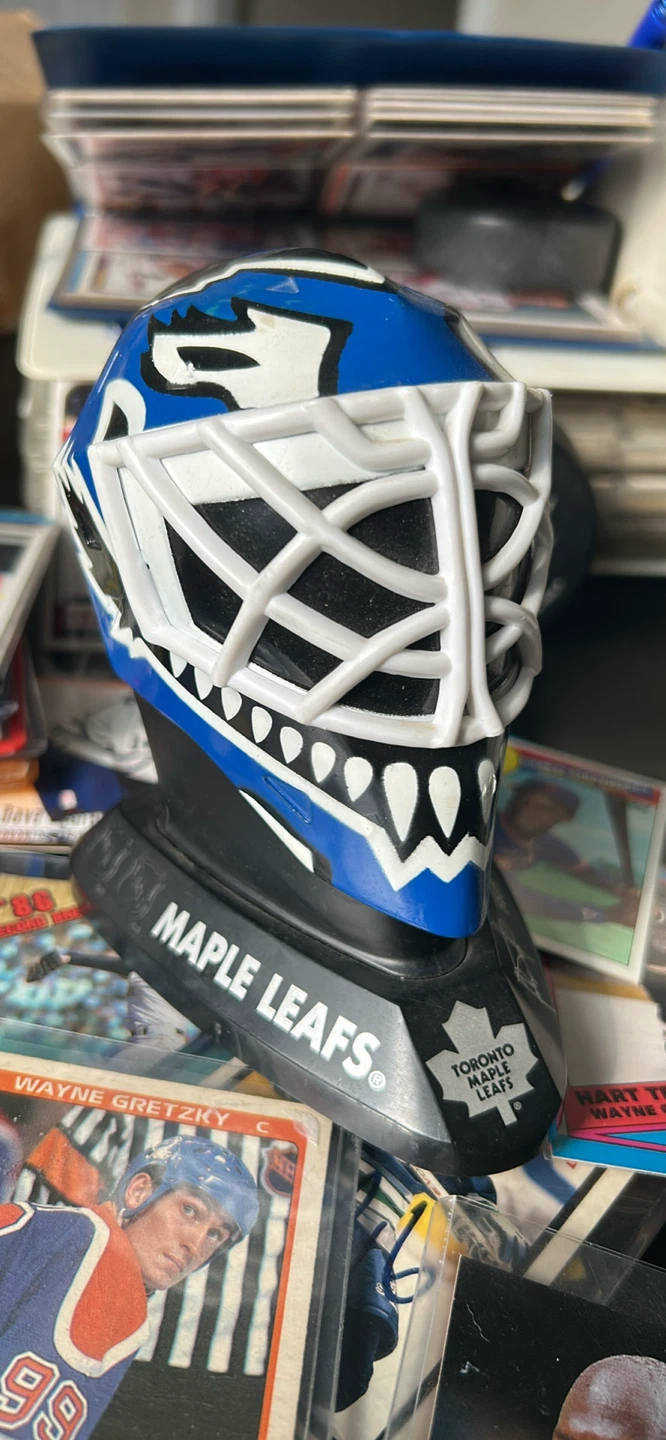 Sports memorabilia - photo 2