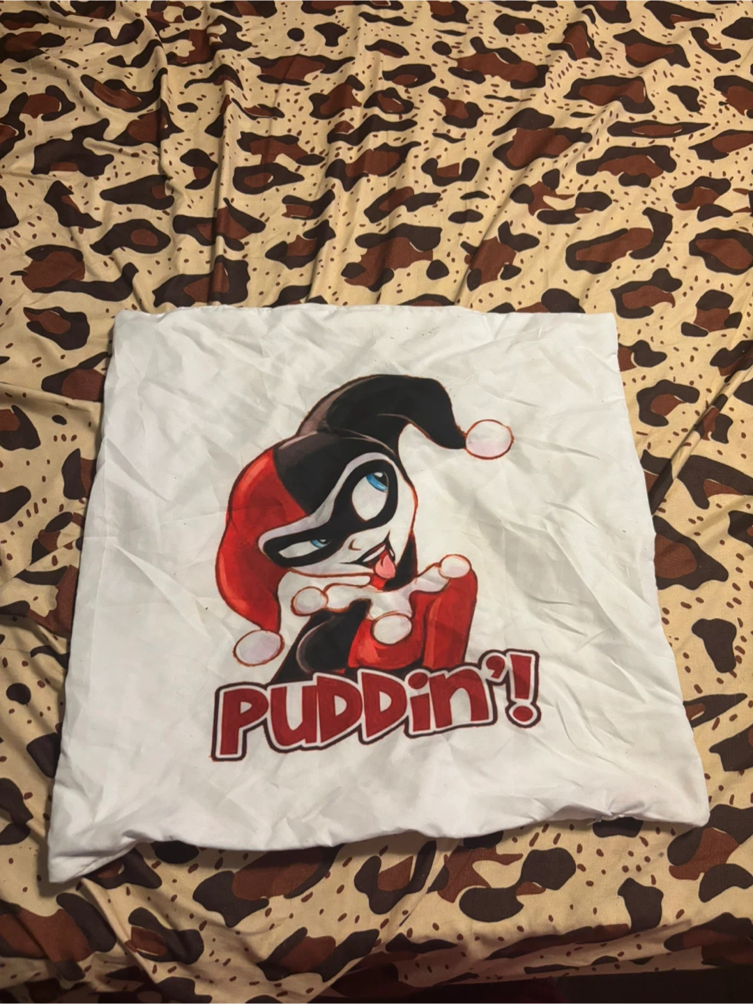 Harley Quinn "Puddin'" Pillowcase
