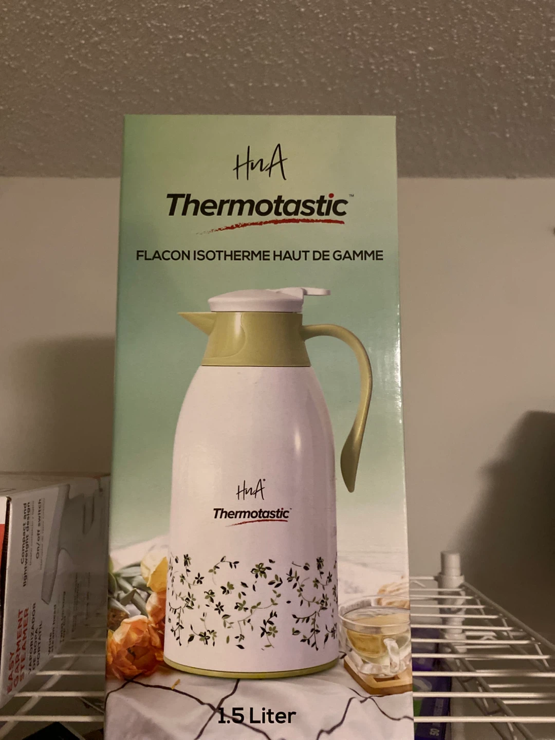 Thermostatic 1.5 Liter Premium Vacuum Flask