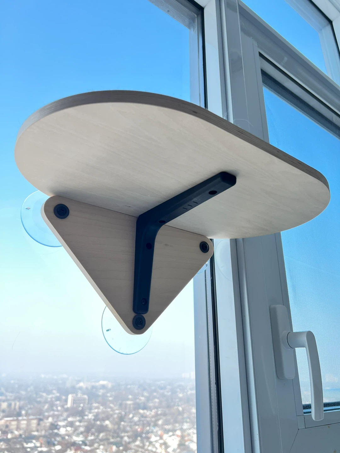 MUST GO ASAP! - 3 Piece cat window perch & scratcher set - photo 4