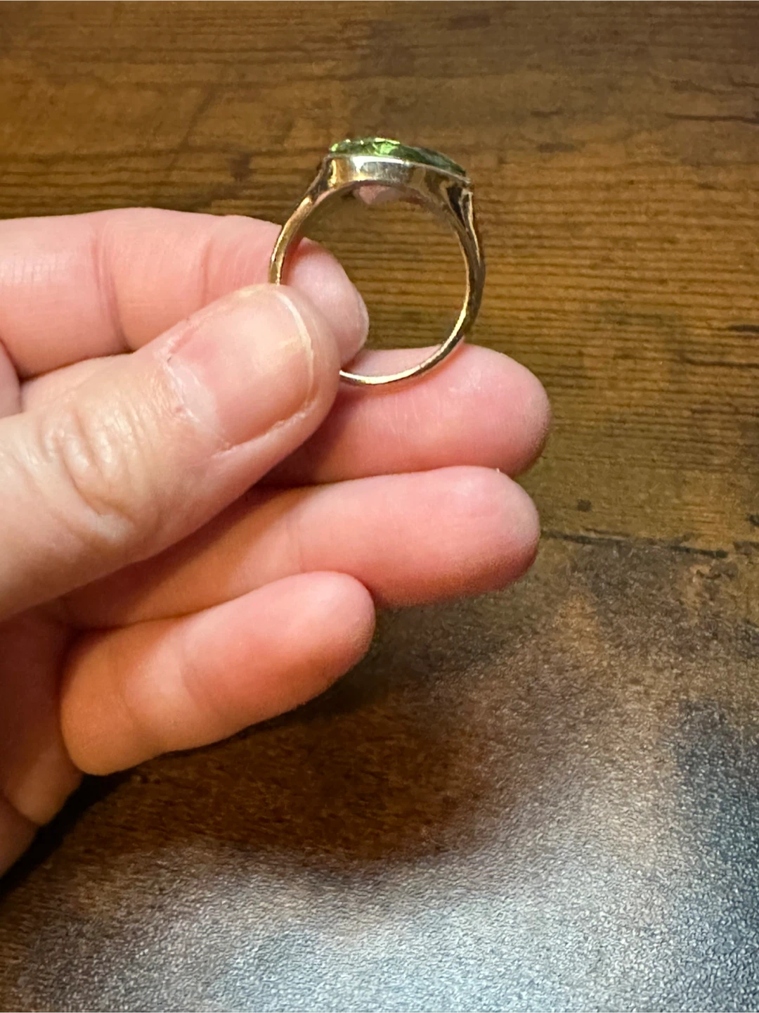 Pear-shaped Green Ring - photo 3