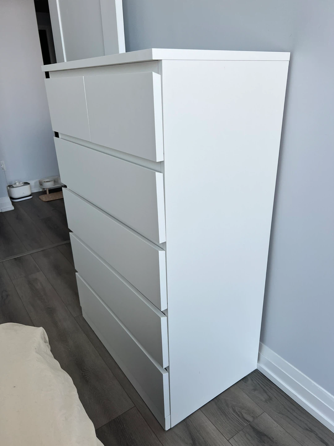 Moving sale- IKEA STORKLINTA 6-drawer chest - photo 2