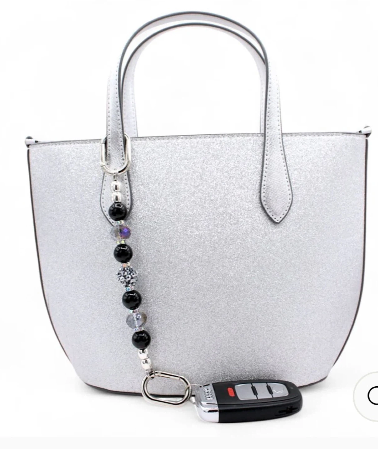 ✨✨Jetsetter Black Beaded Keychain - photo 3