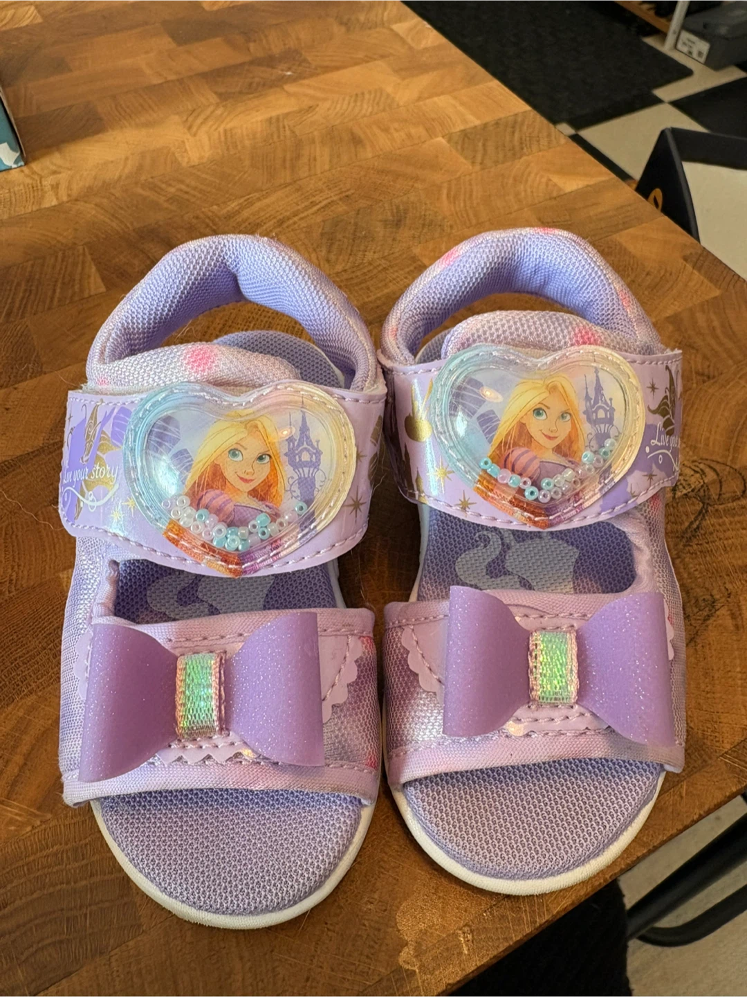 Disney Rapunzel Toddler Sandals Size 14