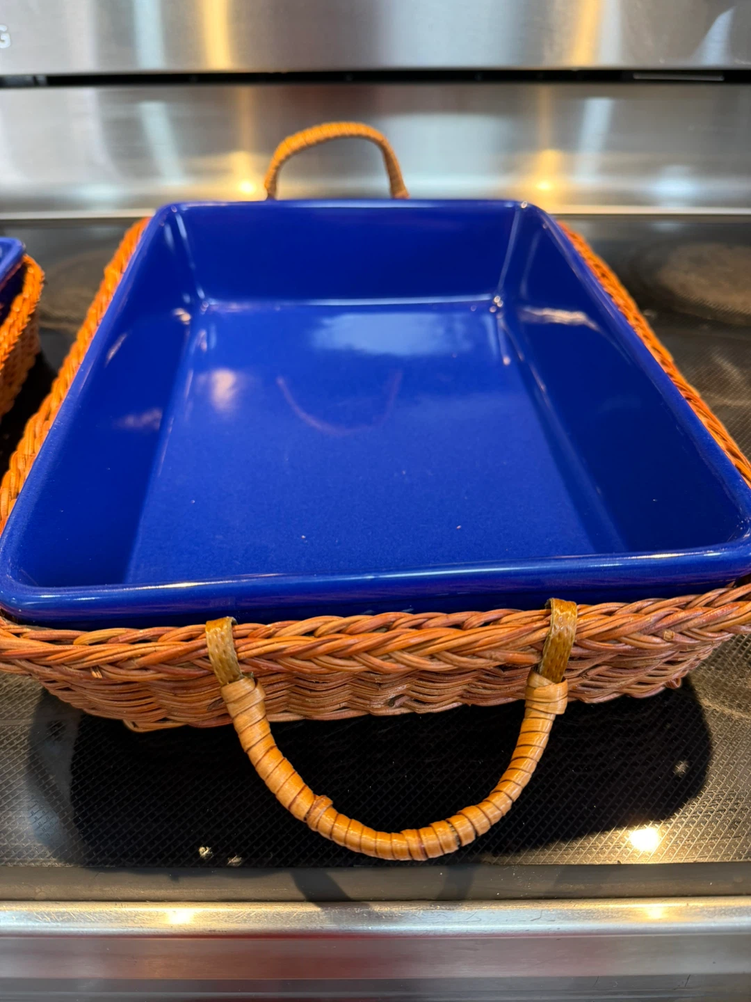 🥕Blue Ceramic Baking Dishes in Wicker Baskets - photo 3