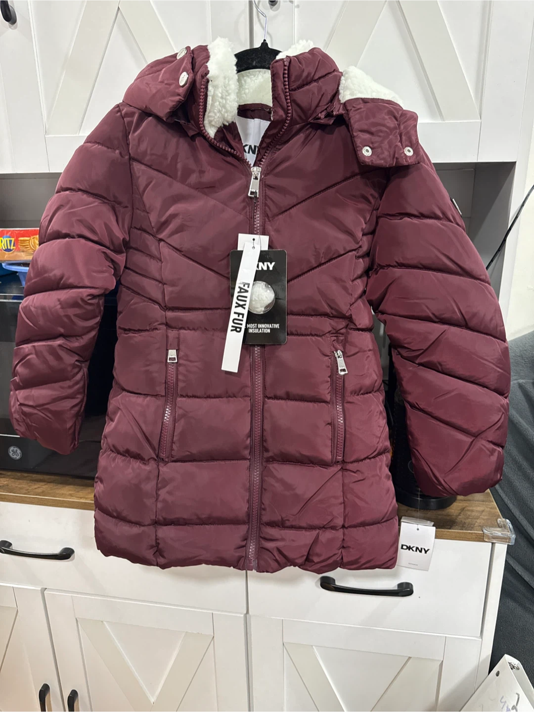 New 6x DKNY Puffer Jacket Burgundy Size 6X - photo 3