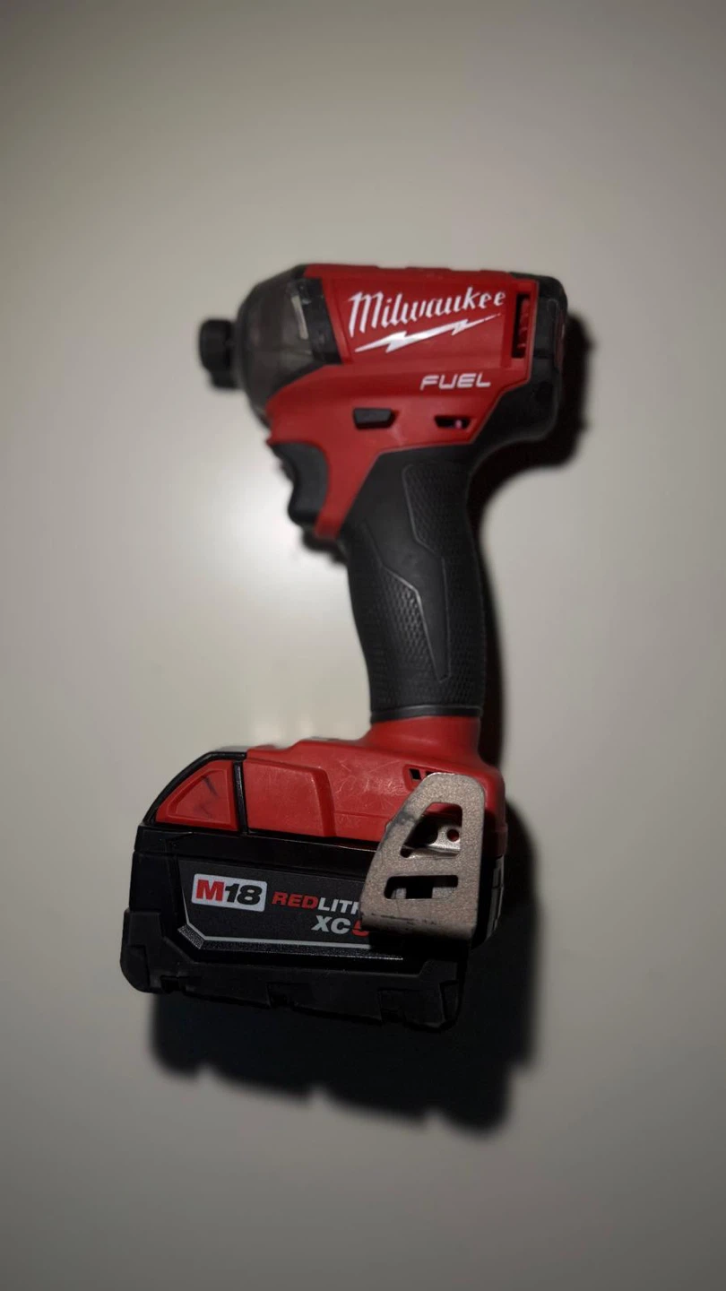 Milwaukee M18 FUEL Impact Driver & Drill Combo Set - photo 2