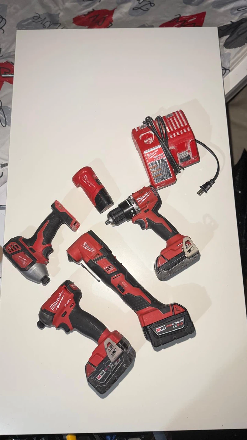 Milwaukee M18 FUEL Impact Driver & Drill Combo Set
