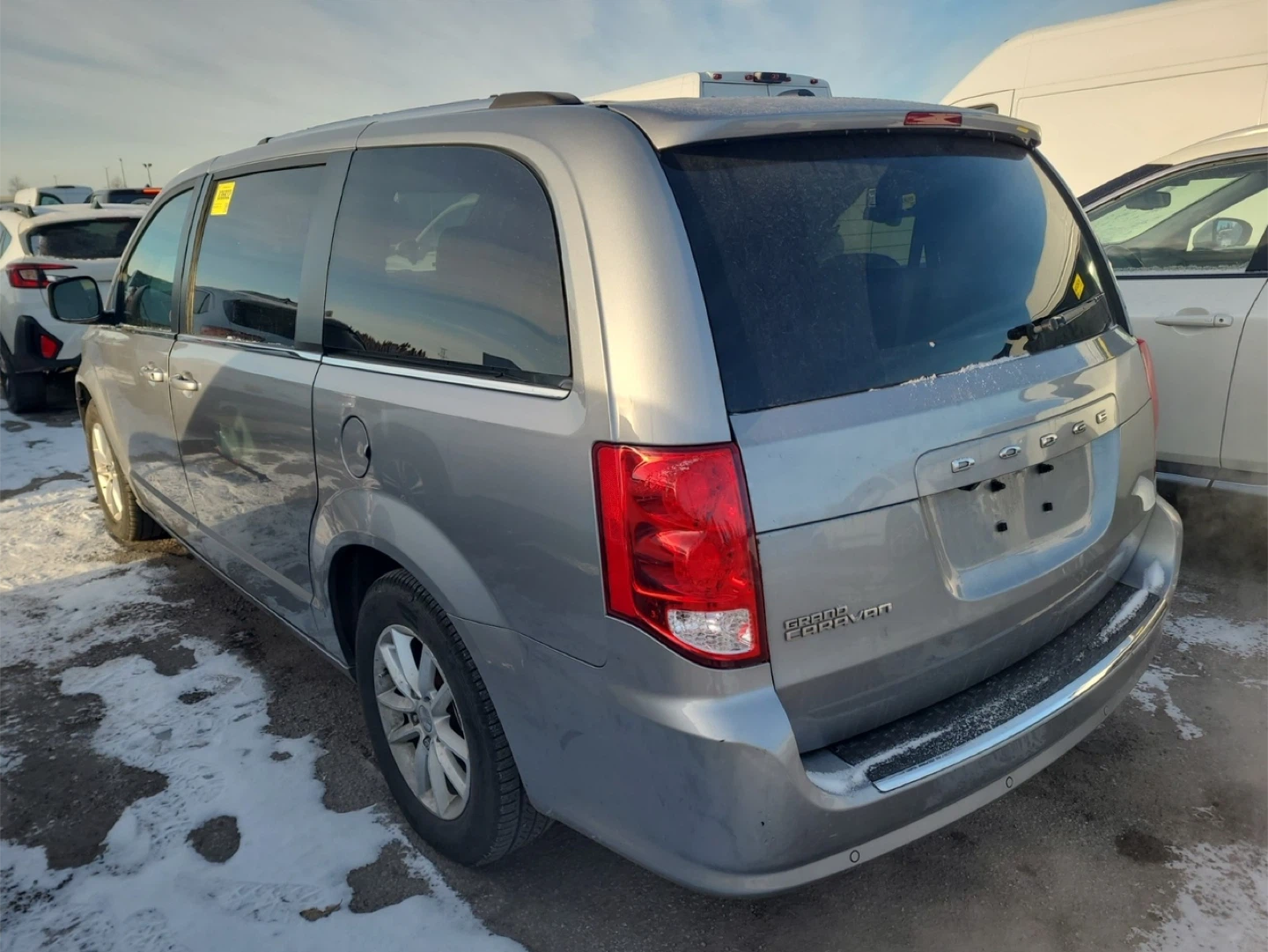 Dodge Grand Caravan Minivan - photo 3