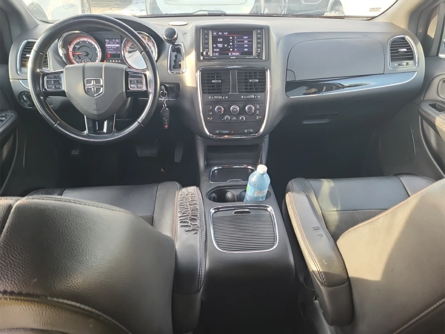 Dodge Grand Caravan Minivan - photo 5