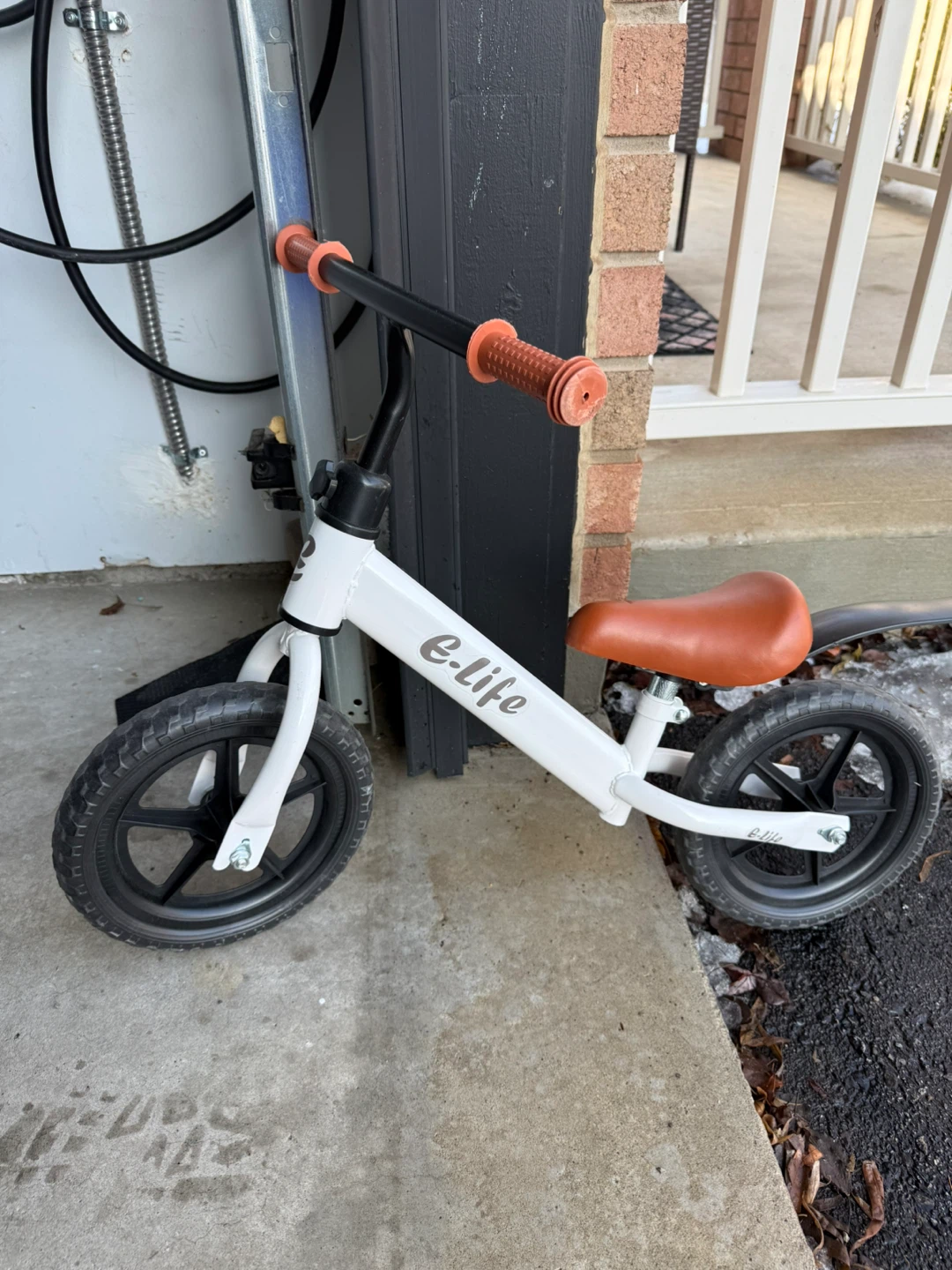 E-life White Balance Bike - photo 2