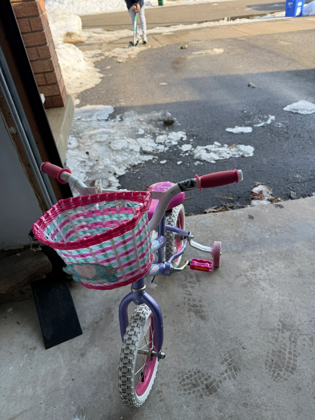 Kids Tricycle with Basket - photo 2