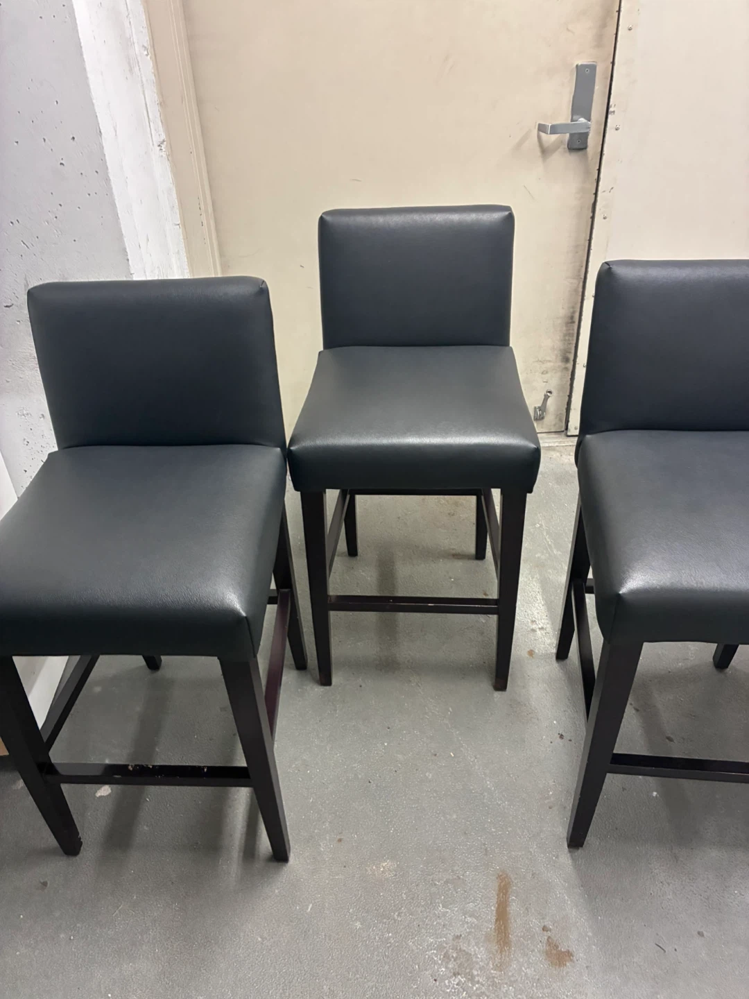 Set of 3 Black Faux Leather Bar Stools - photo 4