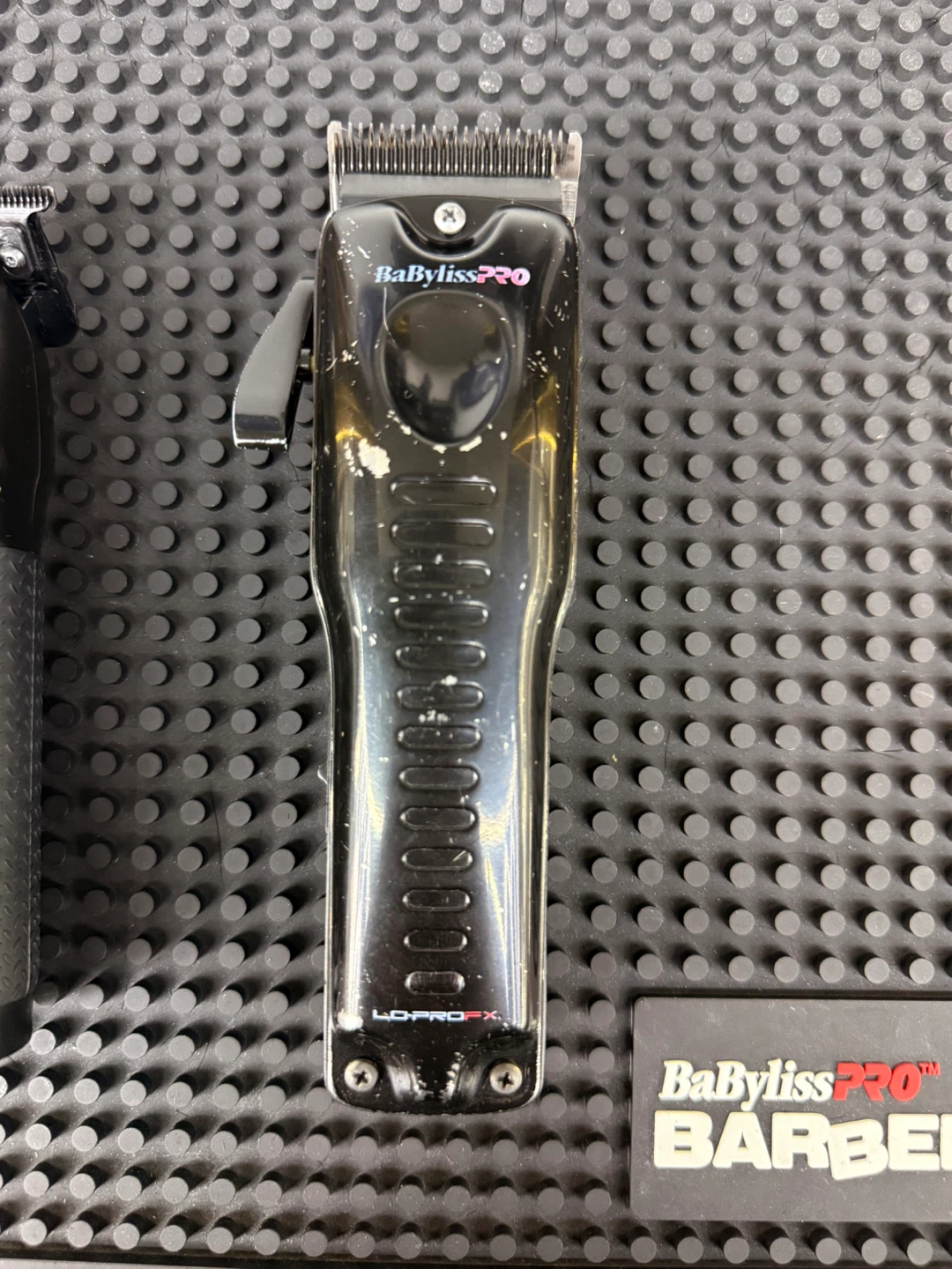Professional Barber Equipment for Sale – Excellent Condition - photo 3