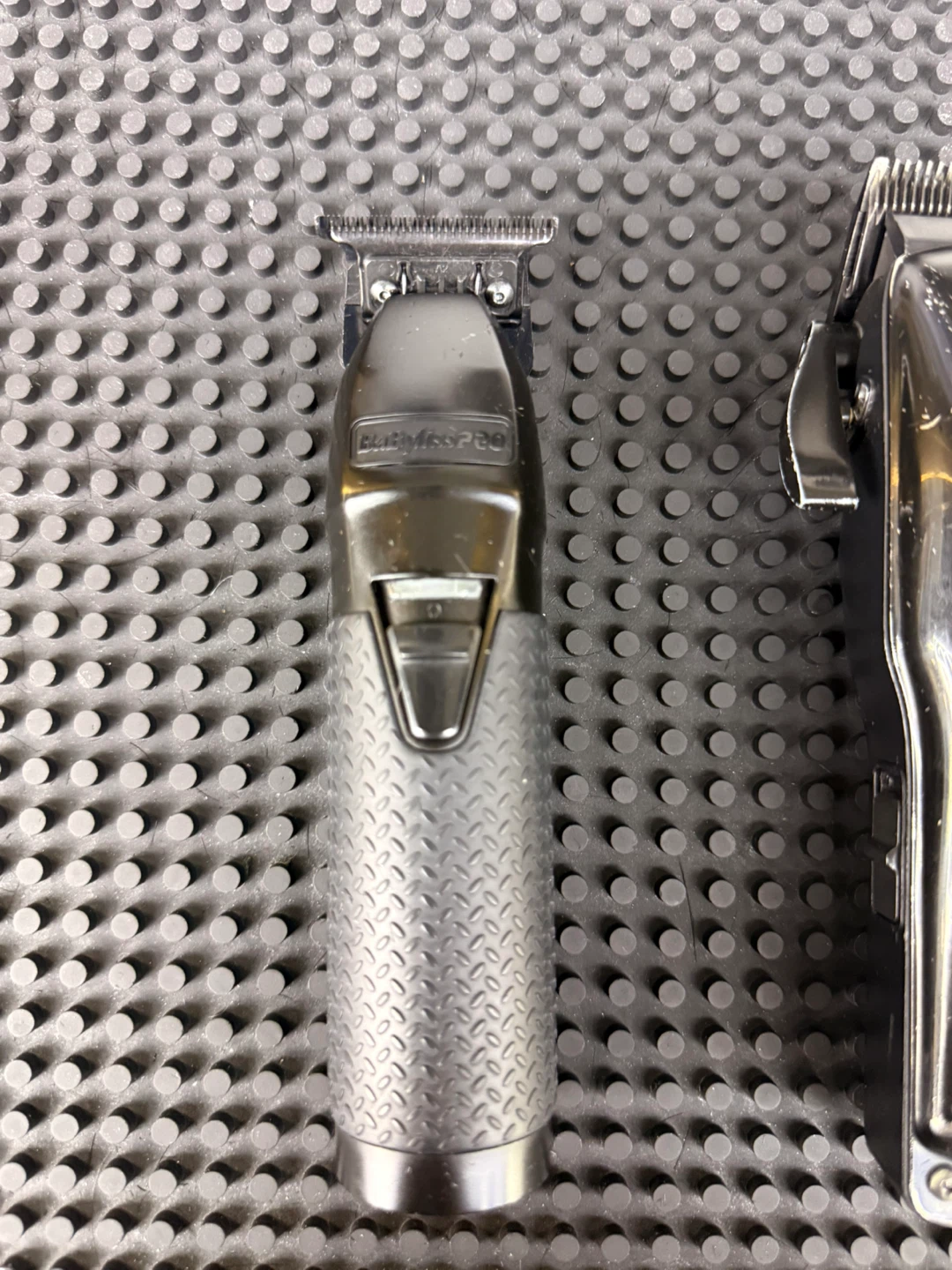 Professional Barber Equipment for Sale – Excellent Condition - photo 2