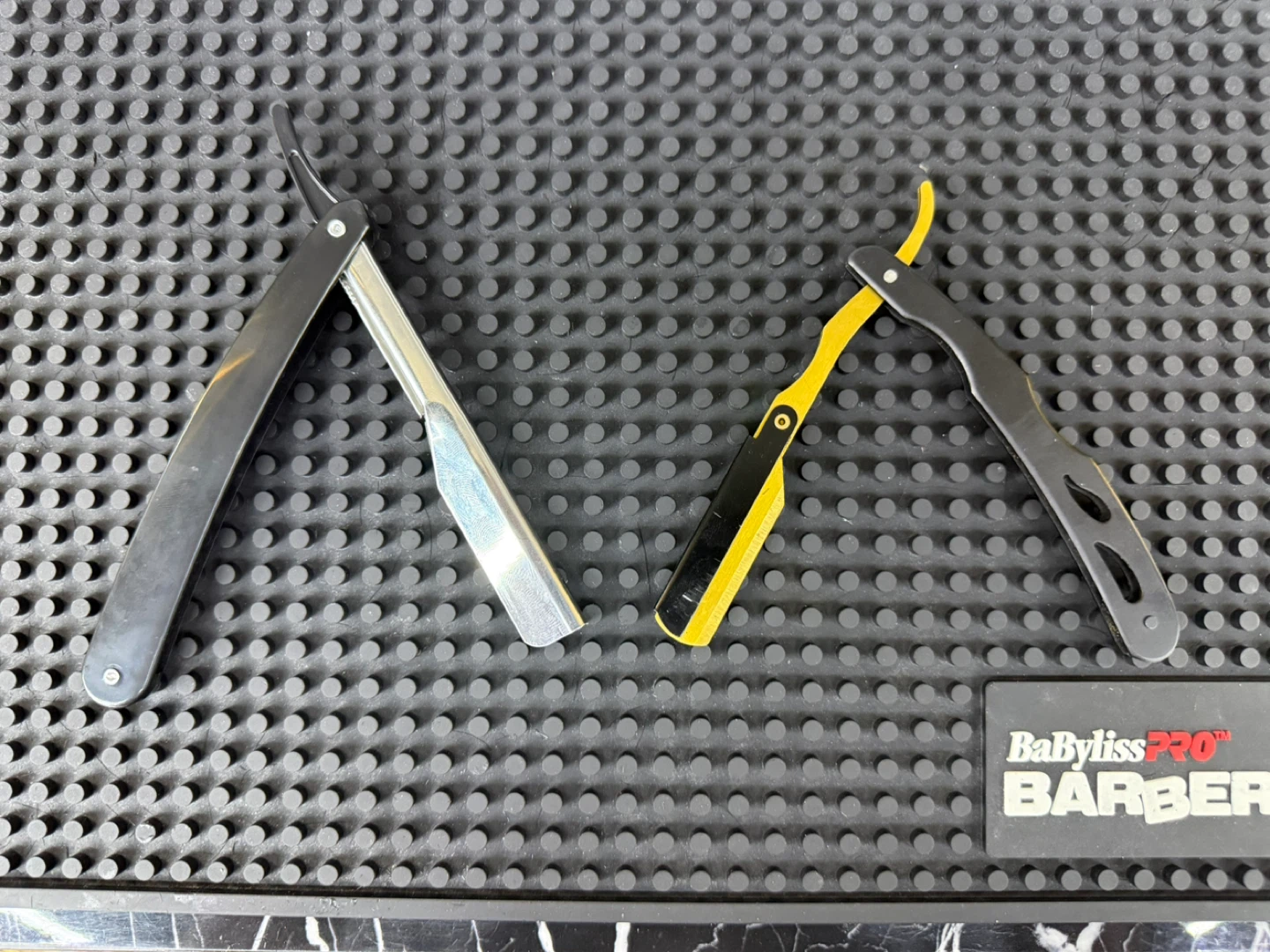 Professional Barber Equipment for Sale – Excellent Condition - photo 5
