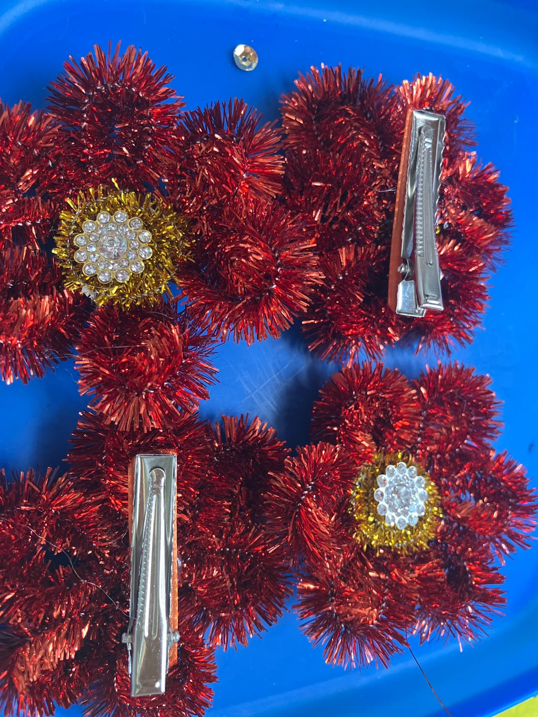 Handmade Tinsel Flower Hair Clips - photo 2