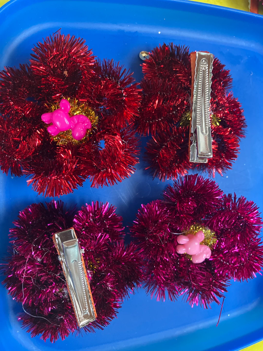 Handmade Tinsel Flower Hair Clips - photo 3