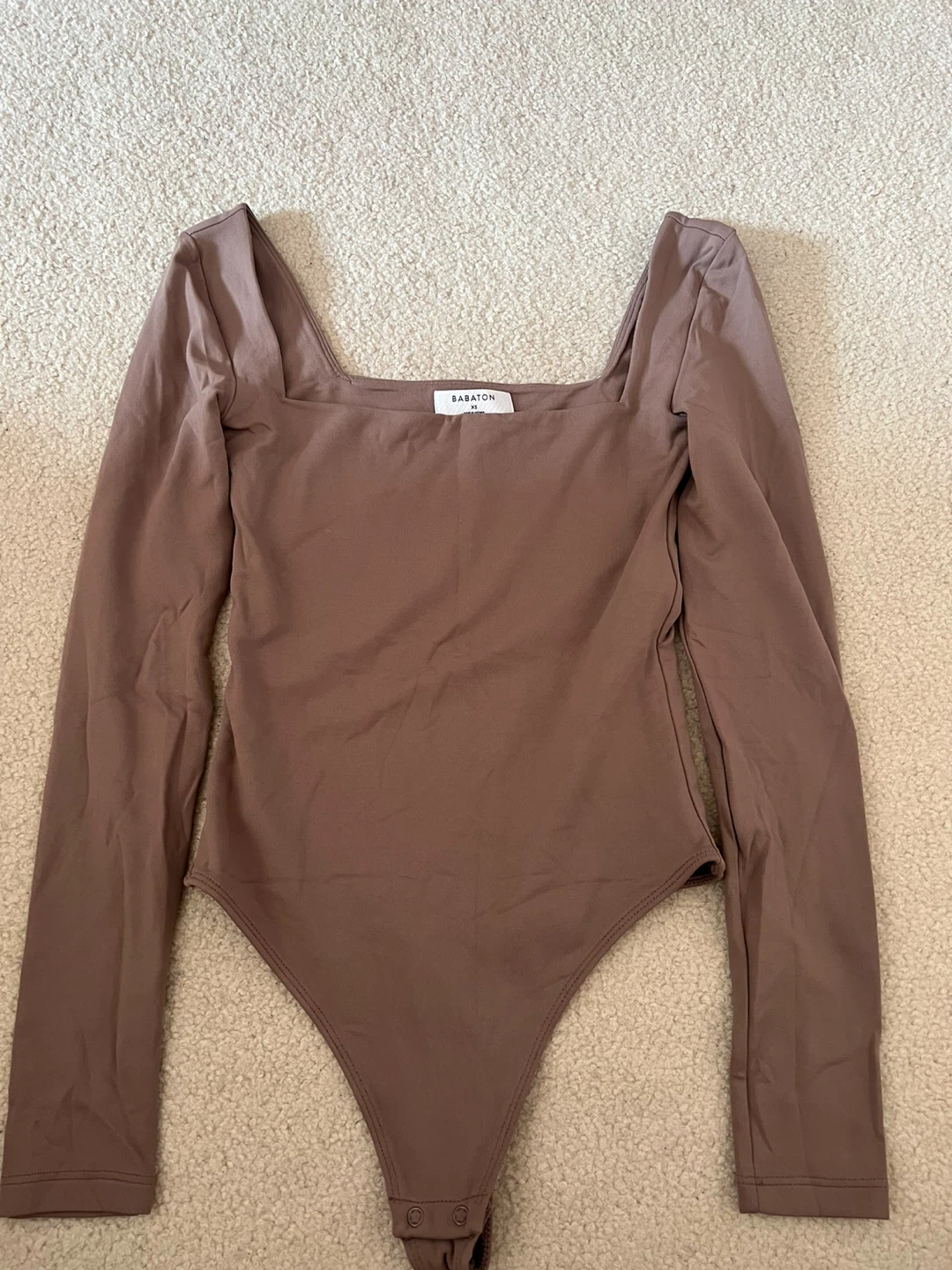 Babaton Long Sleeve Square Neck Bodysuit XS Taupe