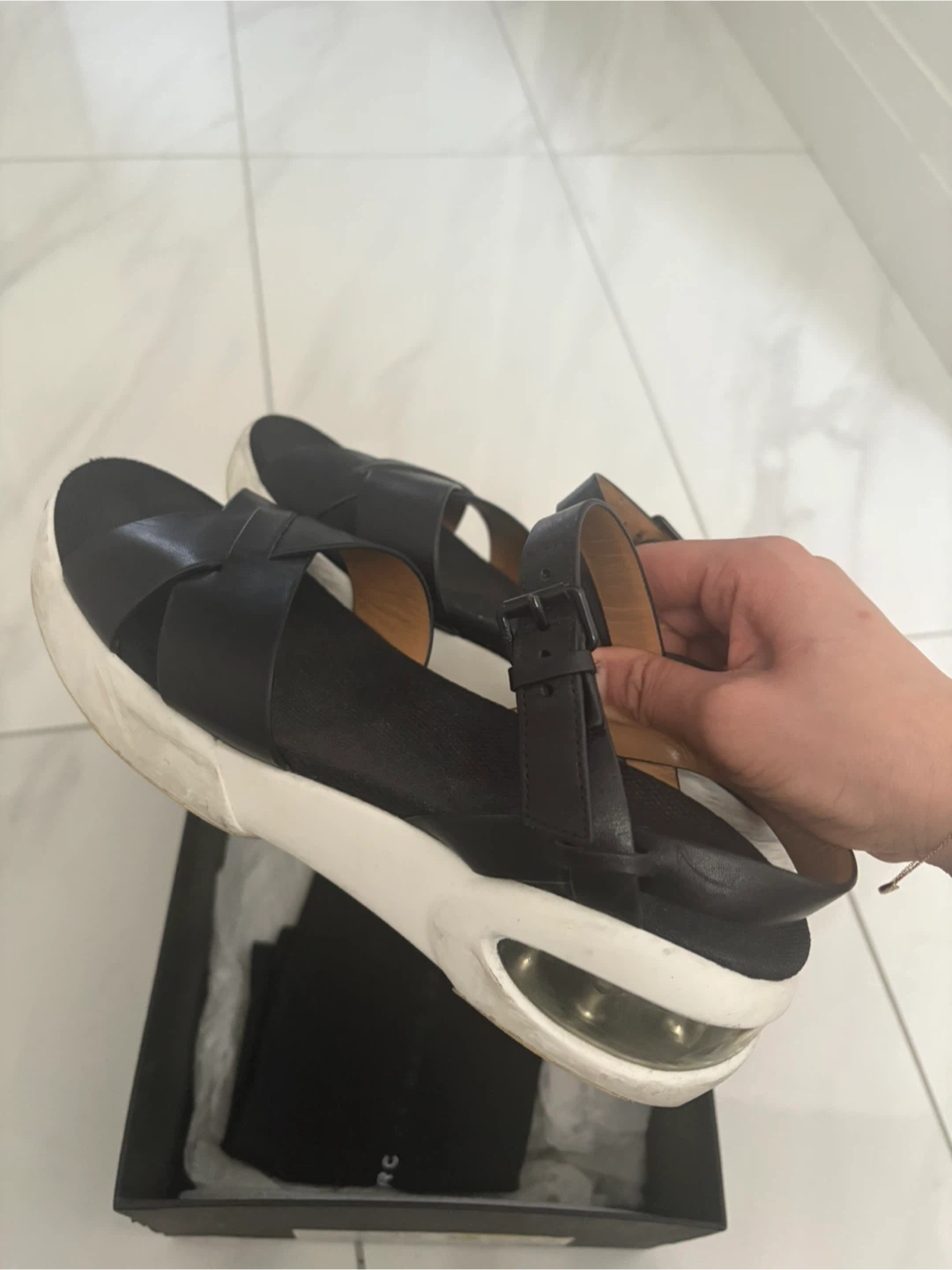 Marc Jacobs Black Leather Sandals - Size 6 US / 36 EU - photo 3