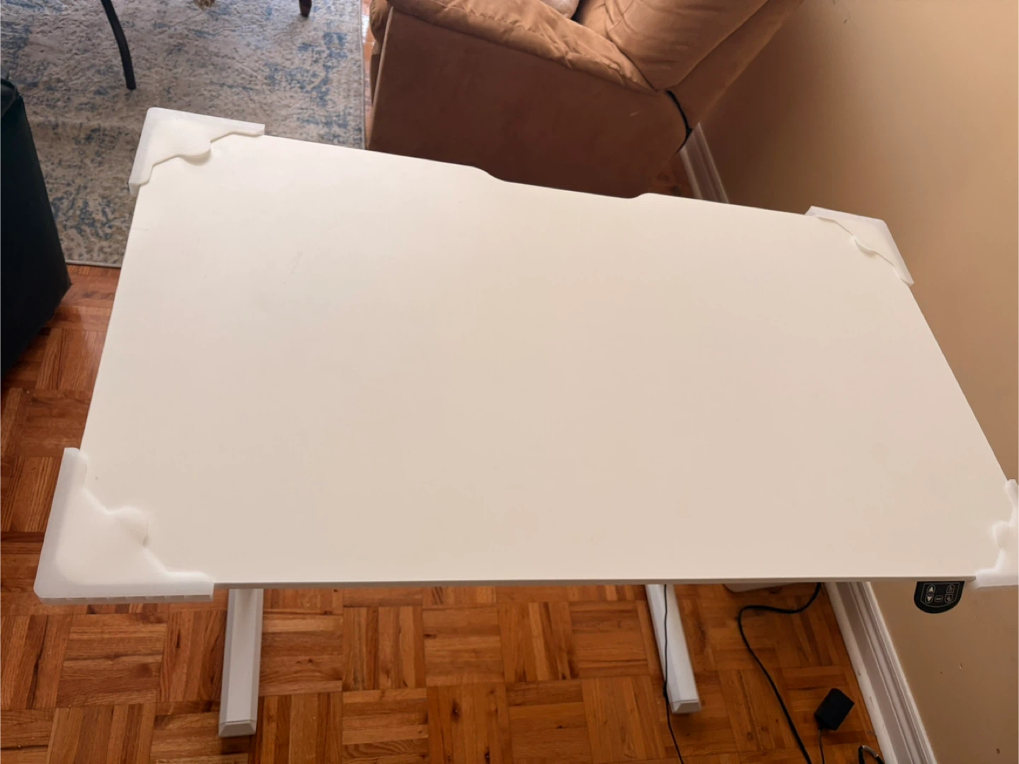 White electric adjustable office table - photo 3