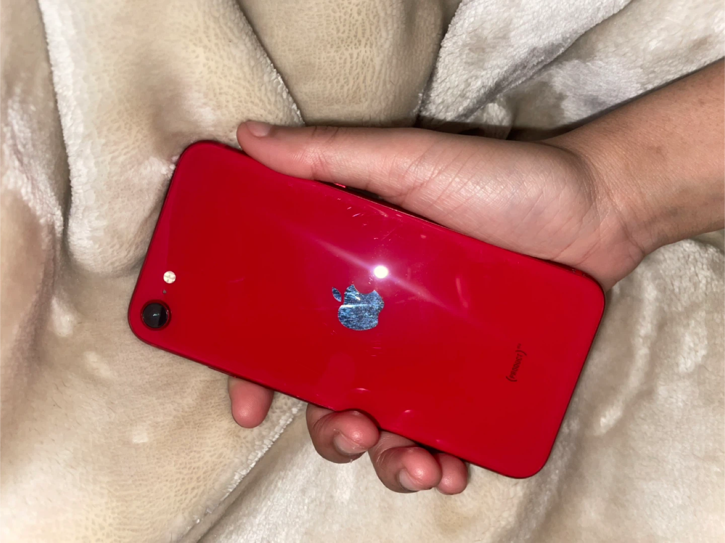 Apple iPhone SE (2nd Gen) - Red