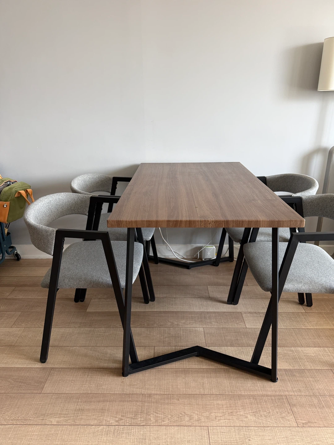 Wayfair - Gray/Chestnut Brown Dining Table + 4 Dining Chairs