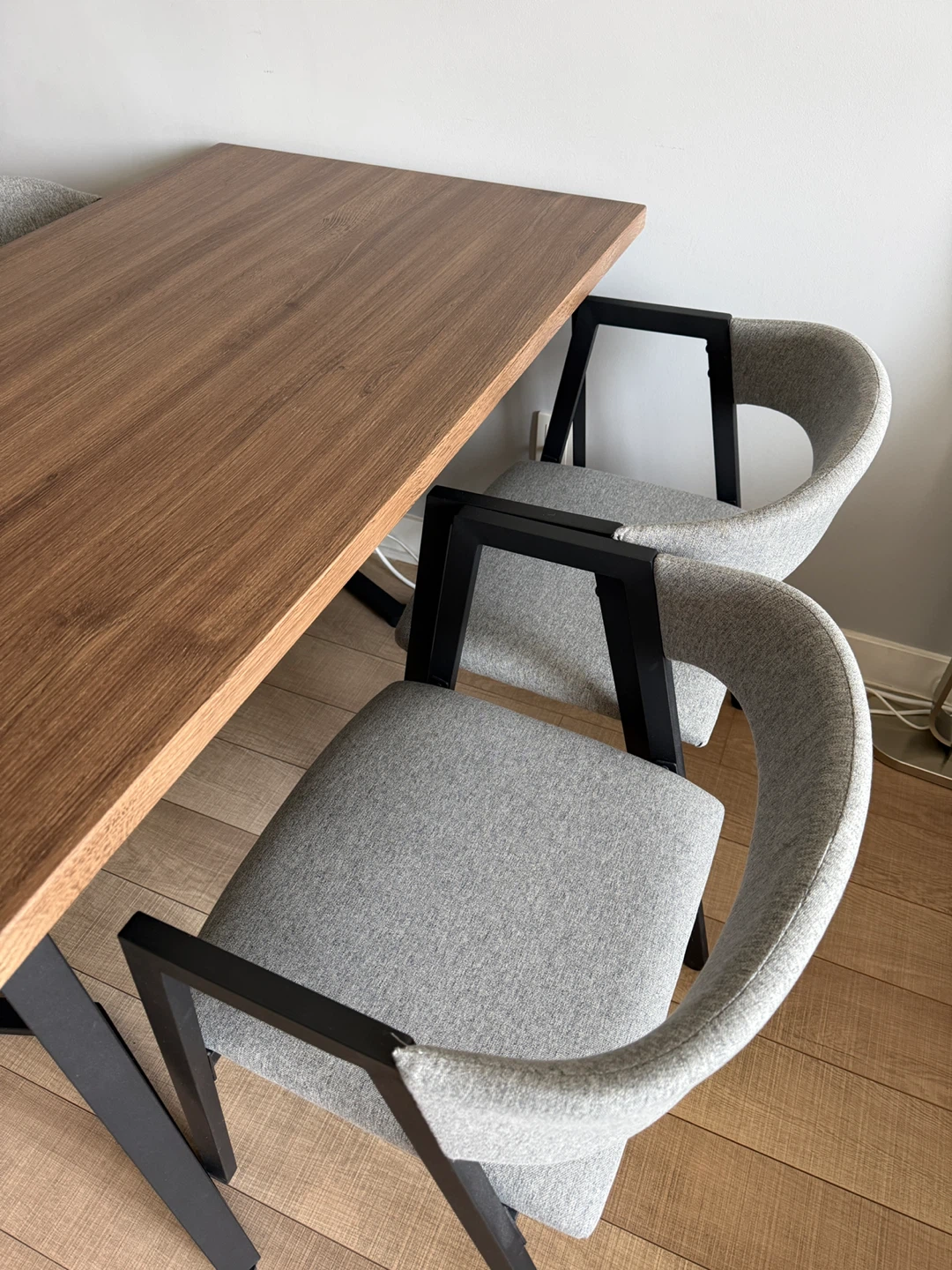 Wayfair - Gray/Chestnut Brown Dining Table + 4 Dining Chairs - photo 4