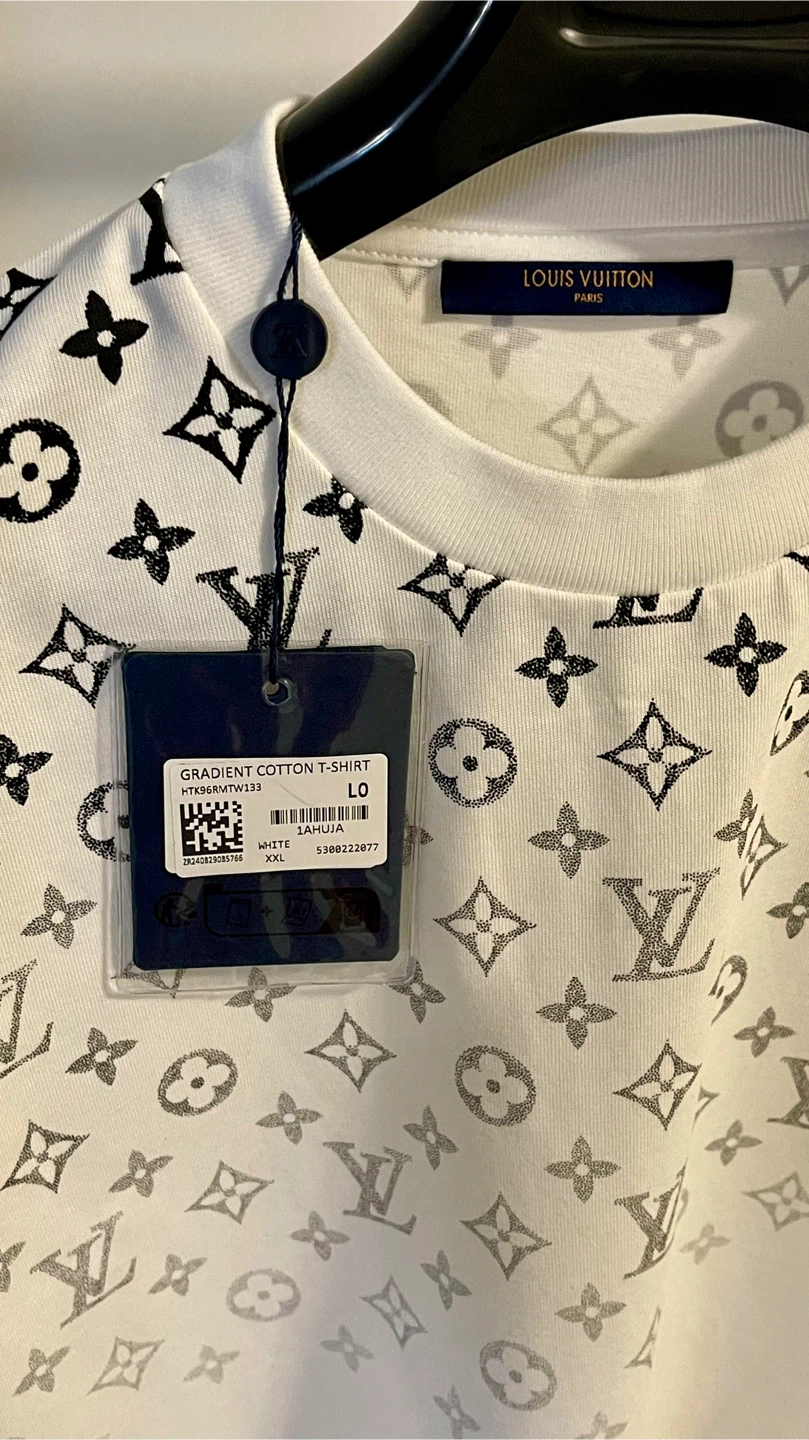 Louis Vuitton Monogram Gradient T-Shirt Size XXL LV Tshirt - photo 5