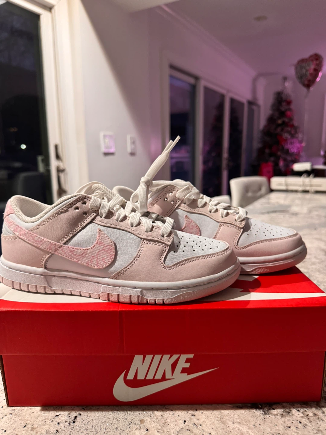 Nike Dunk Low “Pink Paisley” – Women’s 5.5 / Men’s 4 – Brand New