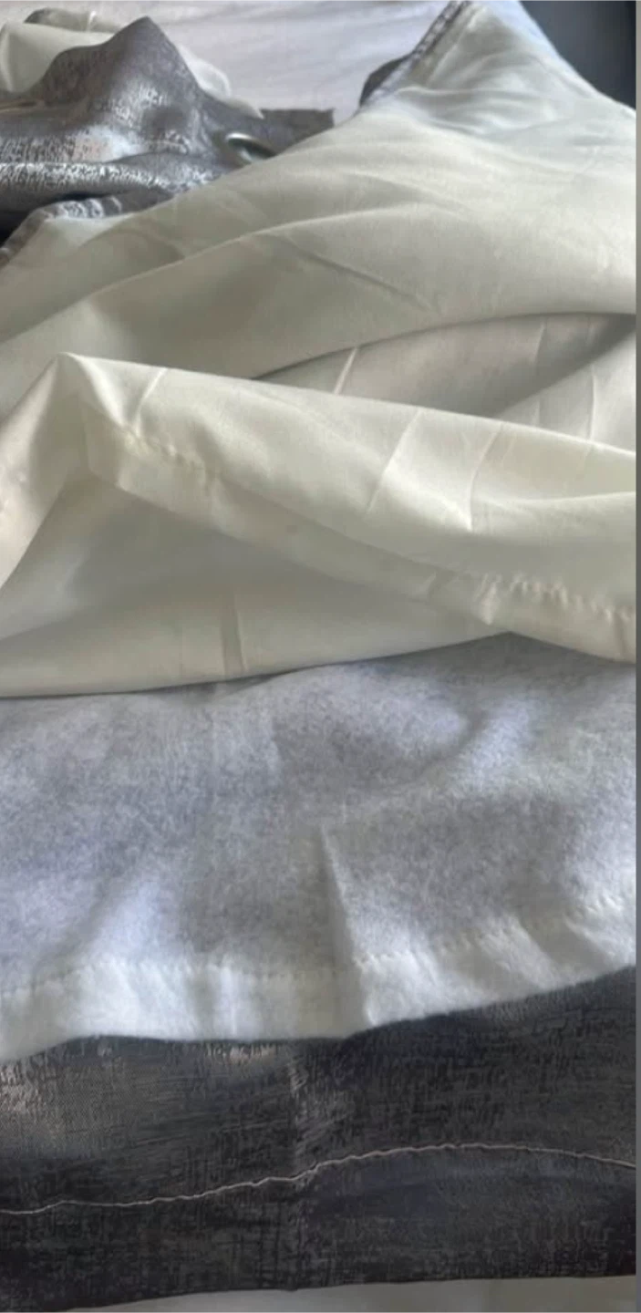 10 Panels Victoria Classics LTD Textured Grommet Curtains - photo 4