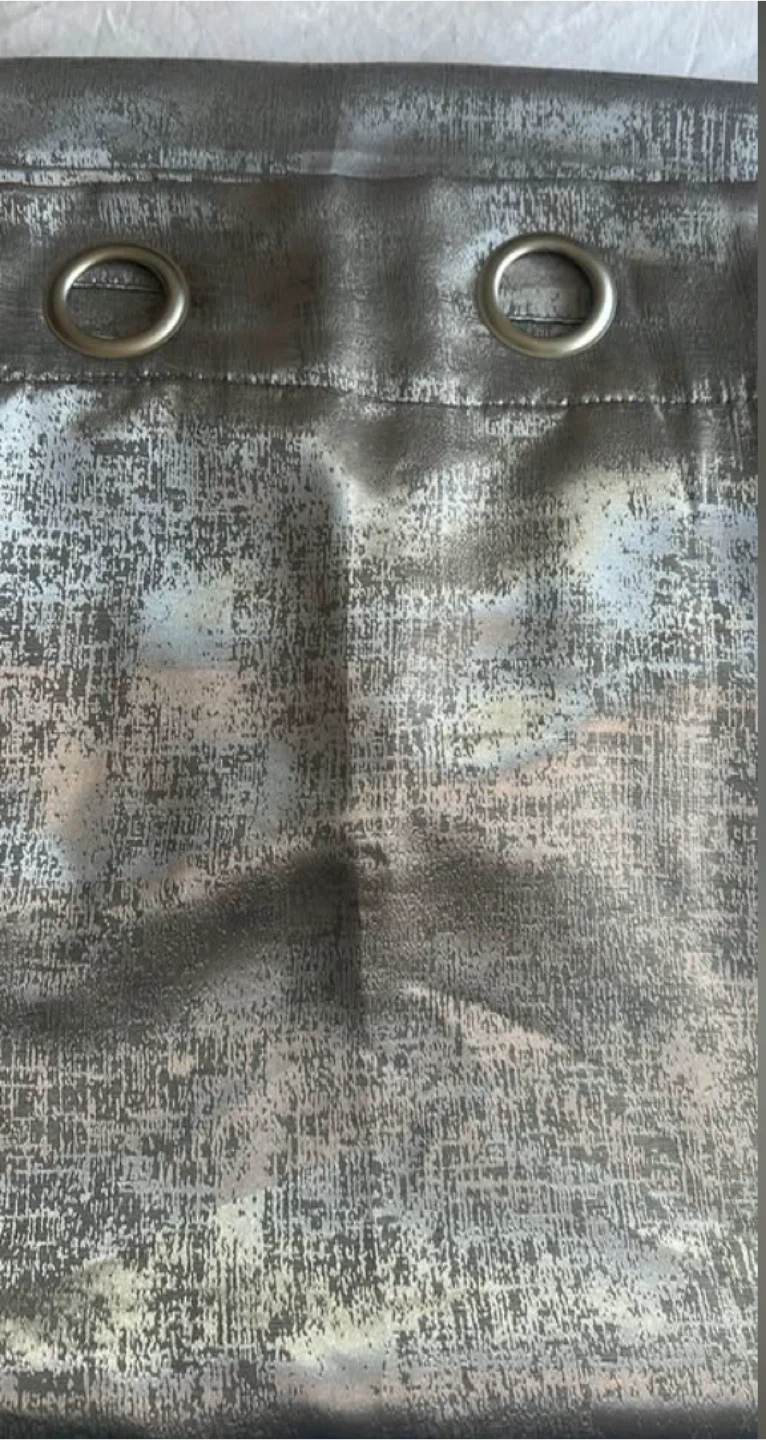 10 Panels Victoria Classics LTD Textured Grommet Curtains - photo 5