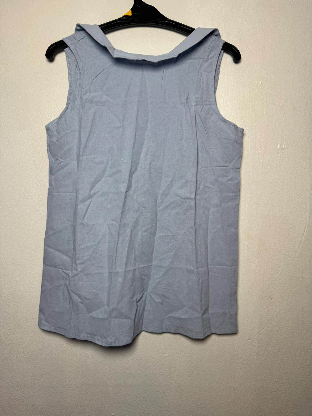 Light Blue Sleeveless Collared Top - photo 3