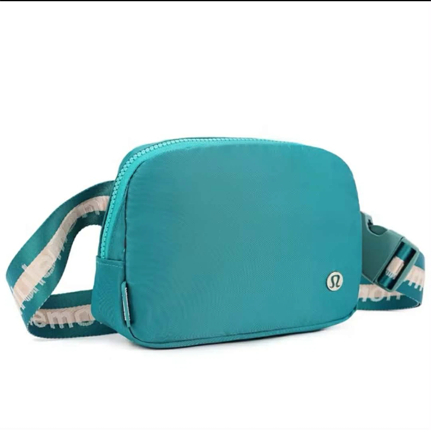 🥕Lululemon Everywhere Belt Bag - Teal
