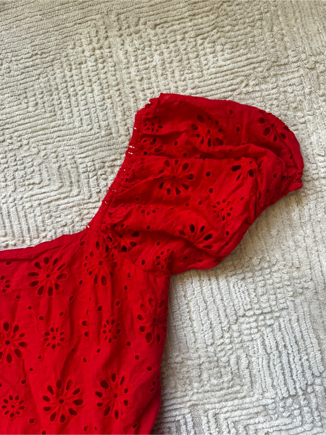 Red Eyelet Puff Sleeve Dress - photo 3