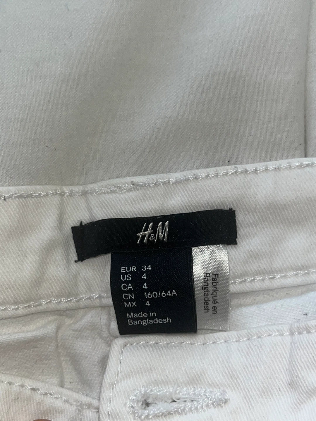 Size 4 - short shorts H&M - photo 3