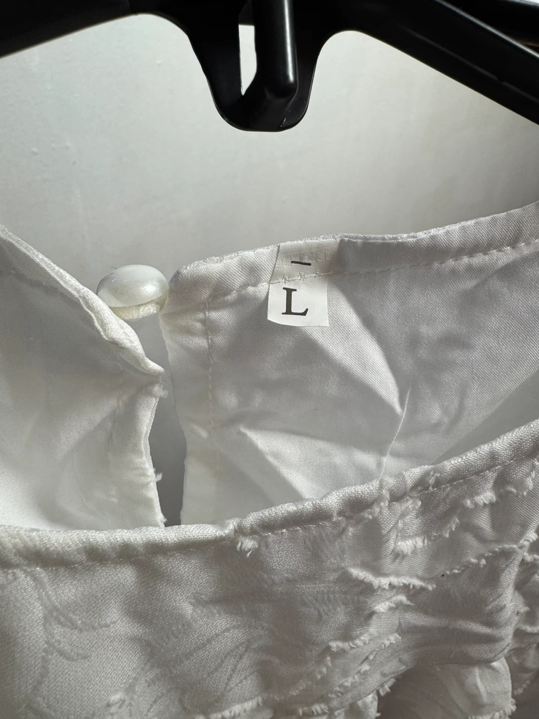 White Textured Short Sleeve Top Size L - photo 3