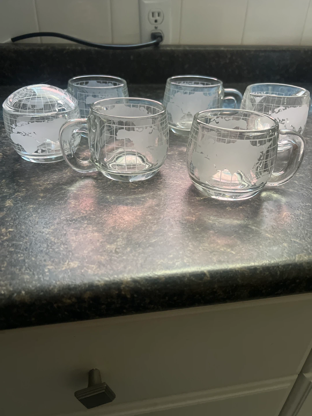 Vintage collectable Nescafé glass mugs (4) creamer and sugar - photo 4