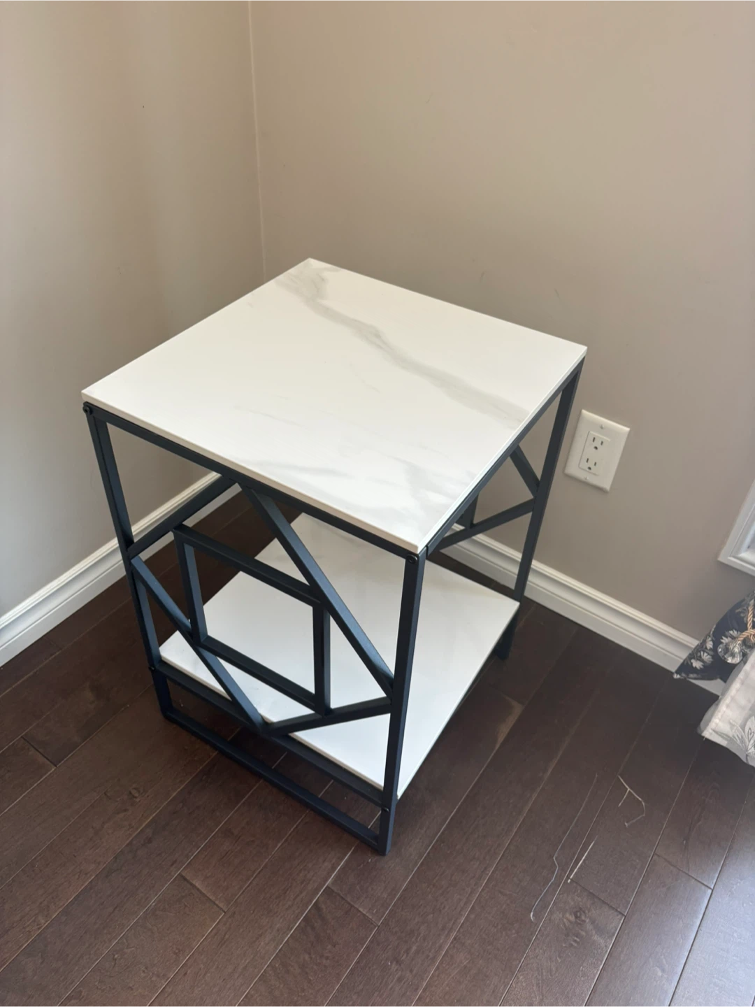 Modern End Table with White Marble Top - photo 3