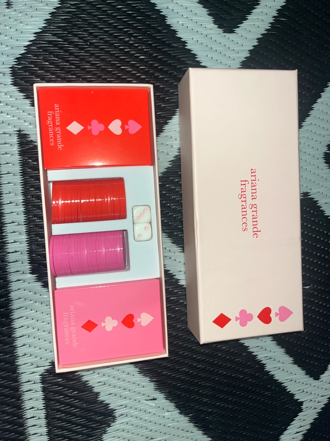 Ariana Grande Fragrances Poker Set - photo 2