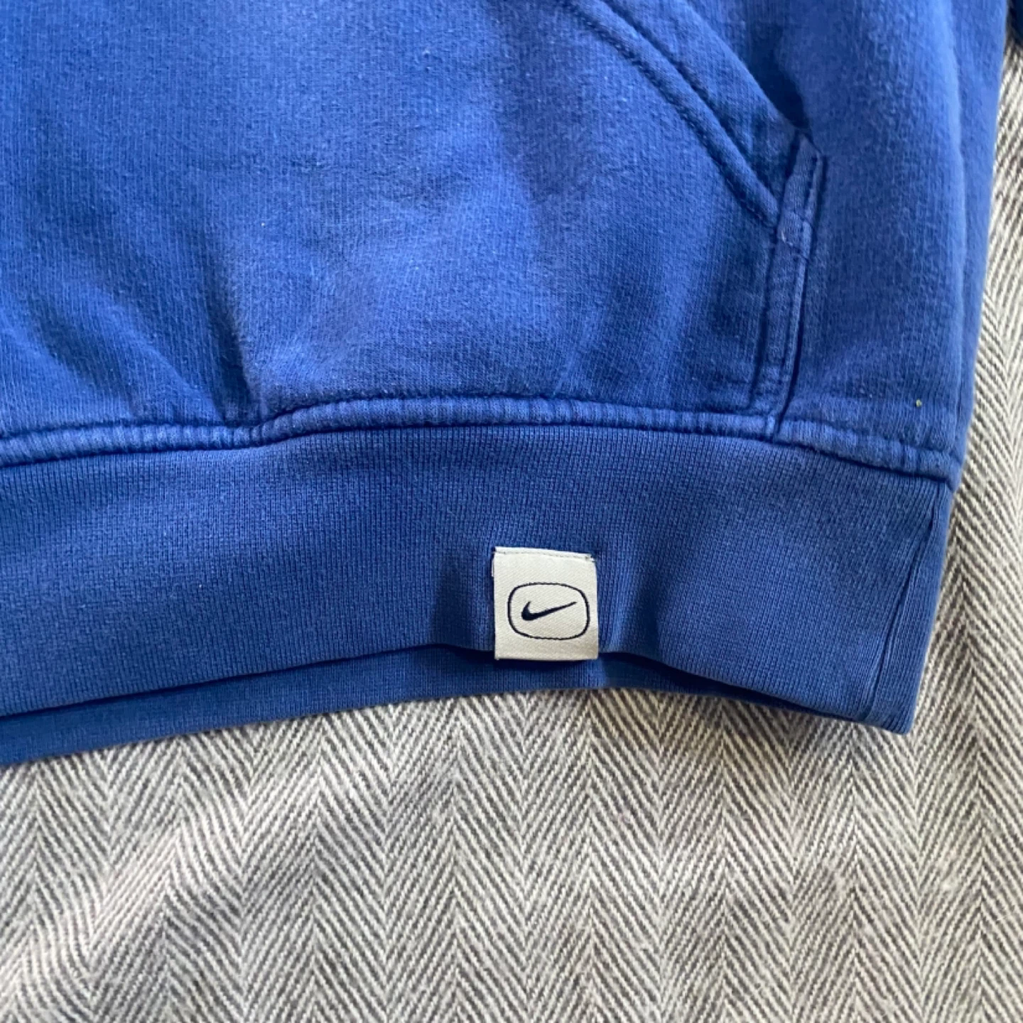 Y2K Centre swoosh blue Nike hoodie - L - photo 3