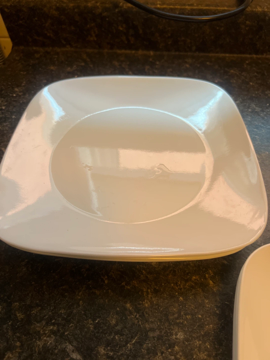 15 piece Corelle White Square Plates and Bowls Set - photo 3