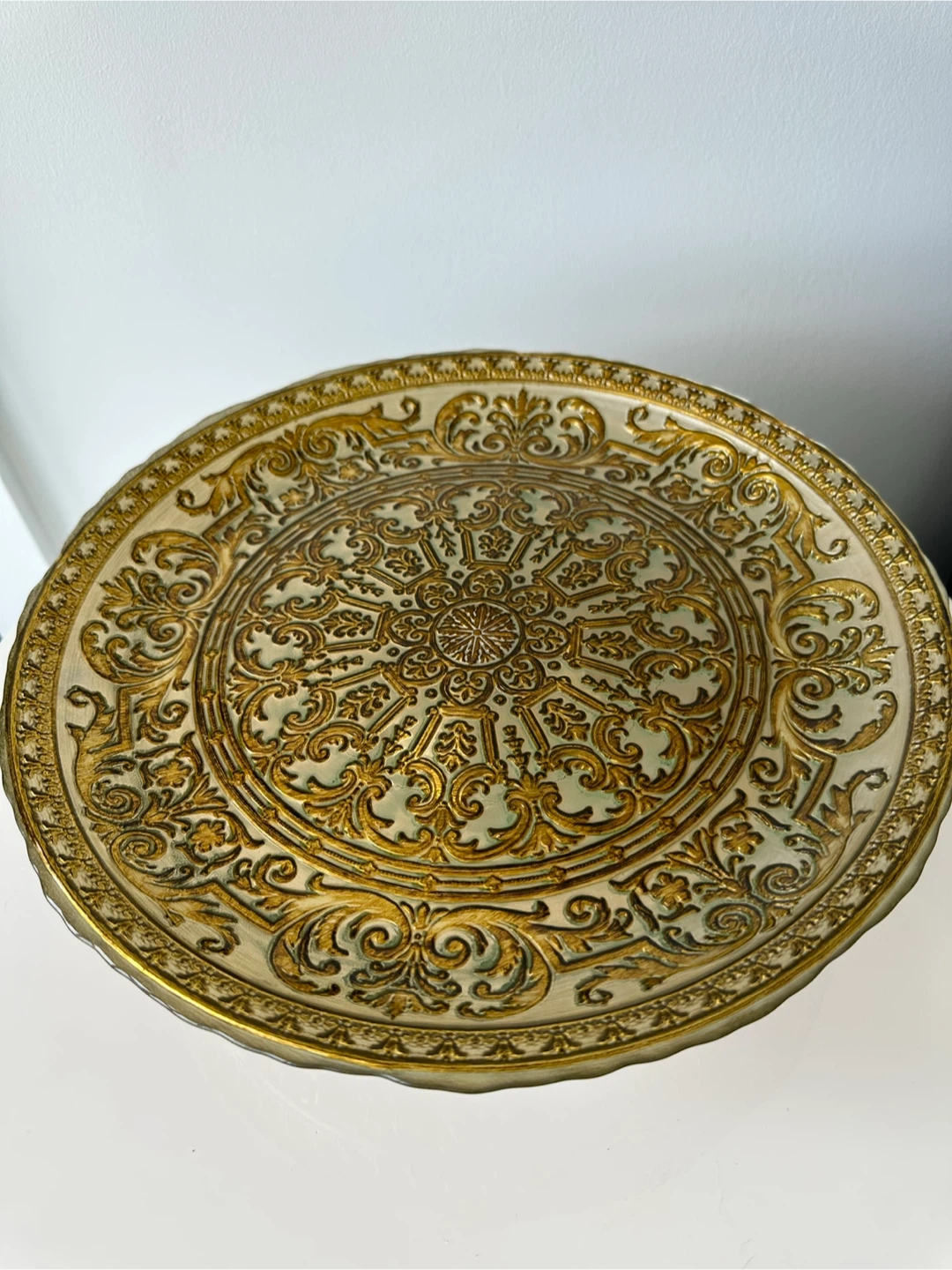 🥕 Ornate Glass Pedestal Cake Stand 🍰✨ - photo 3
