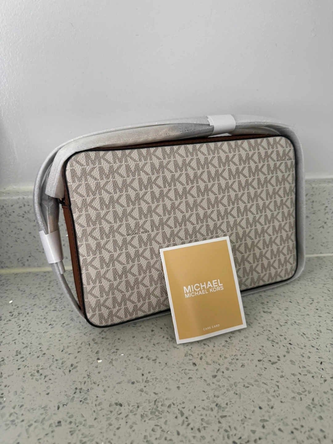 Michael Kors Logo crossbody Bag - photo 3