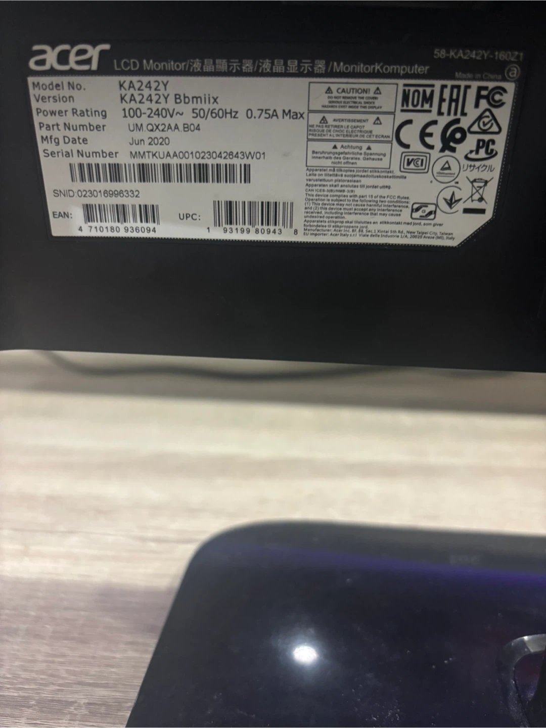 Acer Monitor - photo 2