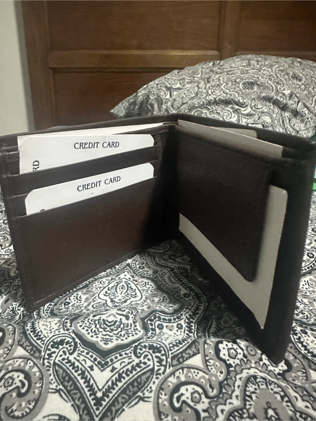 Versace Brown Leather Bi-Fold Wallet - photo 3