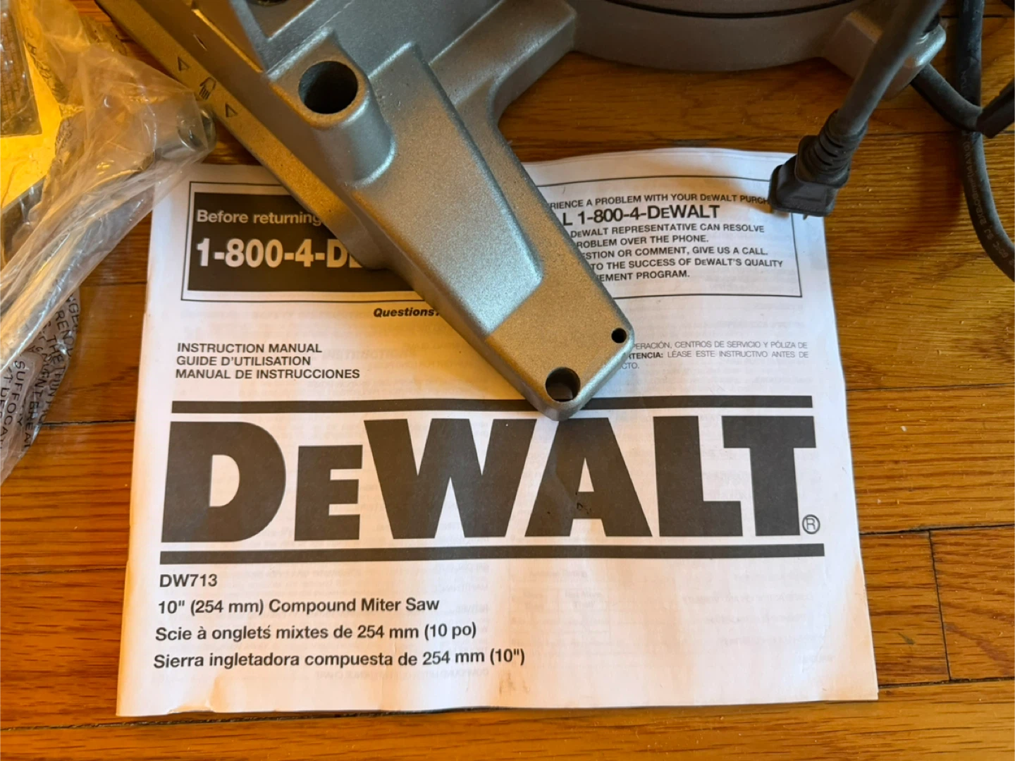 DEWALT DW713 10" Compound Miter Saw - photo 4