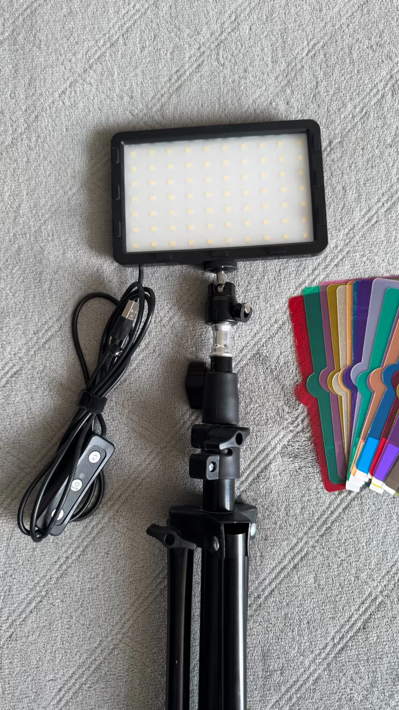 LED Panel Light with Tripod Stand + Colour Filters - photo 2