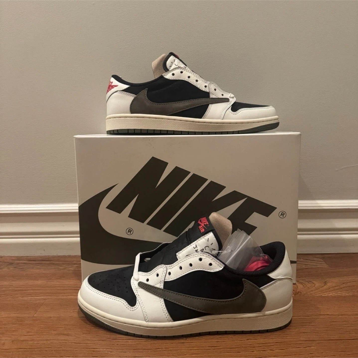 Travis Scott Jordan 1 low 10M/11.5W