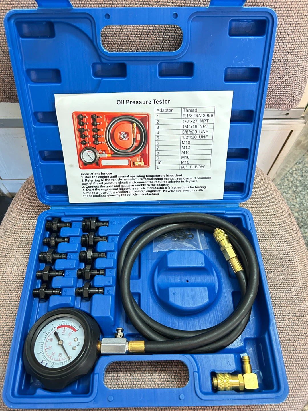 Oil Pressure Tester Kit with Multiple Adaptors